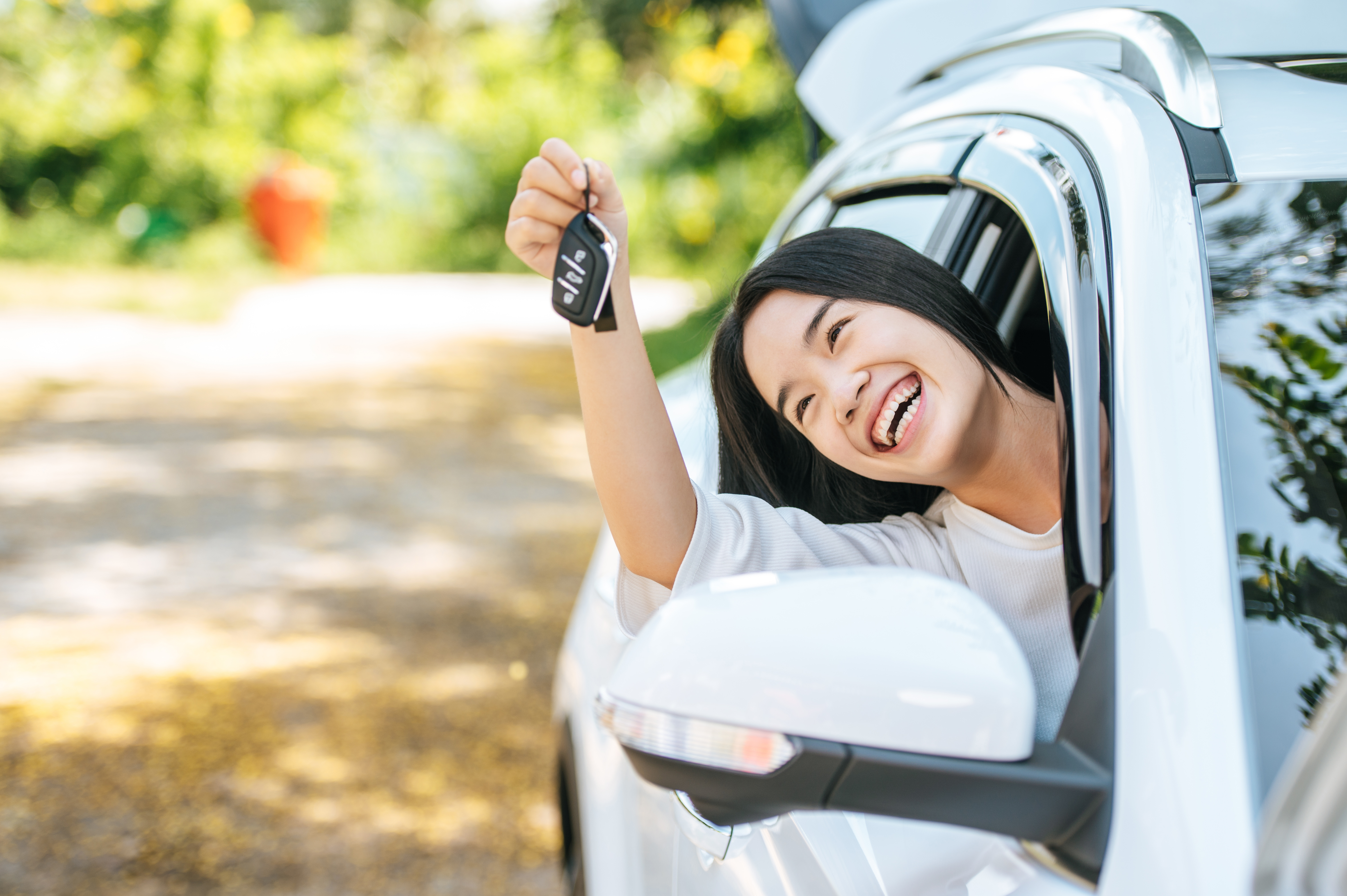 Bằng B tự động được lái xe ô tô số tự động chở đến 9 chỗ ngồi