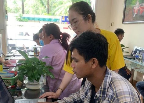 Thủ tục cấp lại biển số xe ô tô có khó không ?